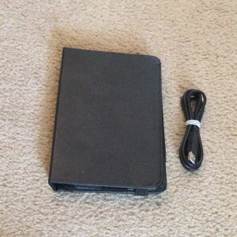 Kindle Fire 1st Generation 8 BG Tablet